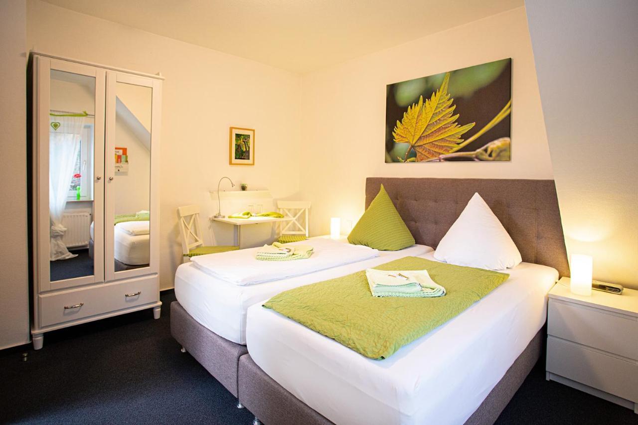 Hotel Emmerich Вининген Екстериор снимка